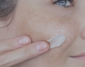 Peeling med Cosmelan og Dermamelan